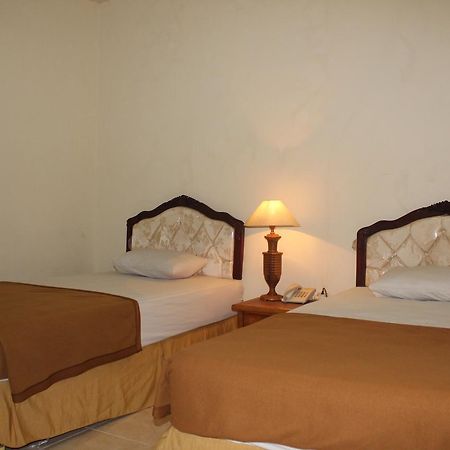 Sinar Bintang Hotel Cepu Luaran gambar