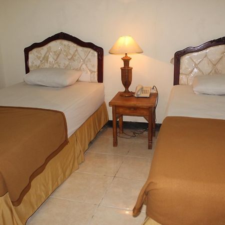 Sinar Bintang Hotel Cepu Luaran gambar