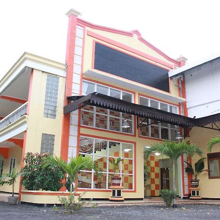 Sinar Bintang Hotel Cepu Luaran gambar