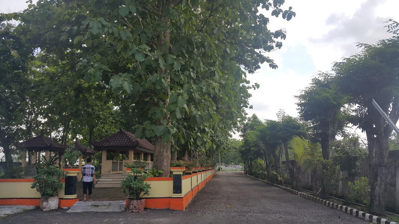 Sinar Bintang Hotel Cepu Luaran gambar