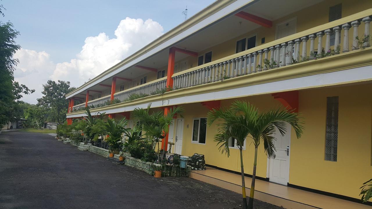 Sinar Bintang Hotel Cepu Luaran gambar